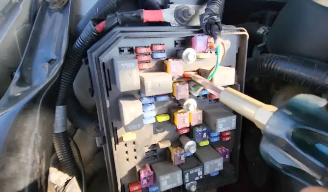 where is the onstar fuse located at