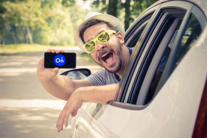 how does the onstar guardian app work