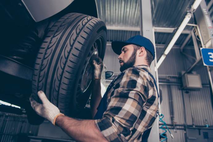 Installation of 33x12 5 Tires in Silverado 1500