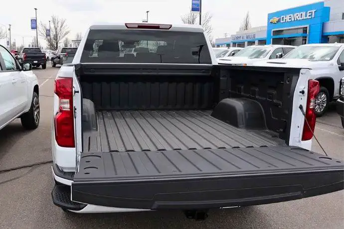 Chevy Colorado Vs Silverado Bed Size